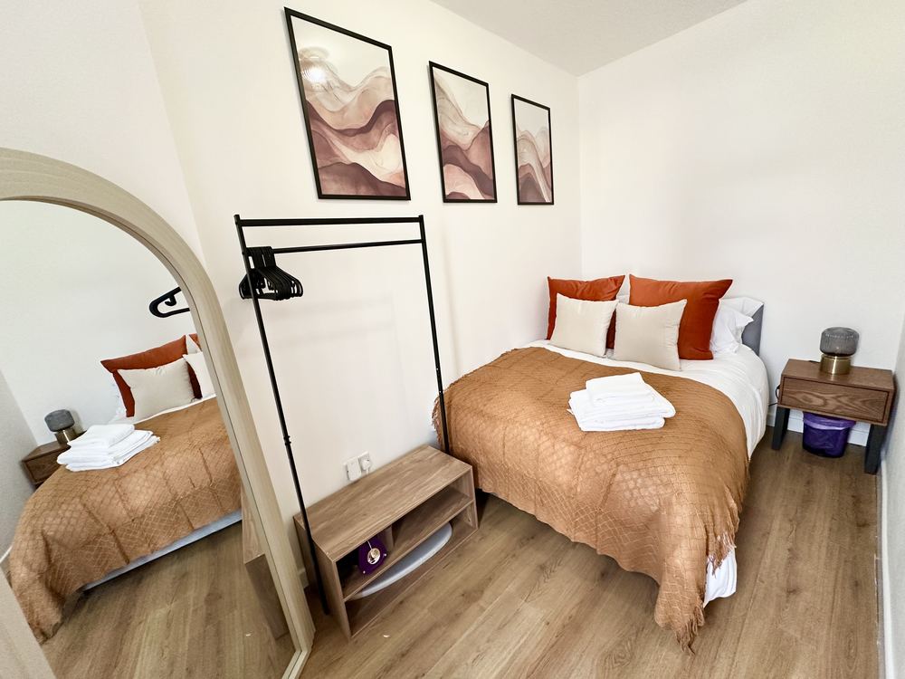 Second bedroom